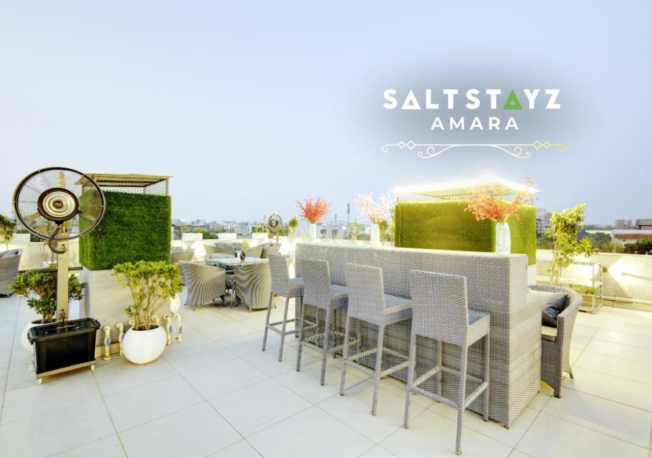Saltstayz Premier - Galleria Market Road & Sector 27 Gurgaon Extérieur photo